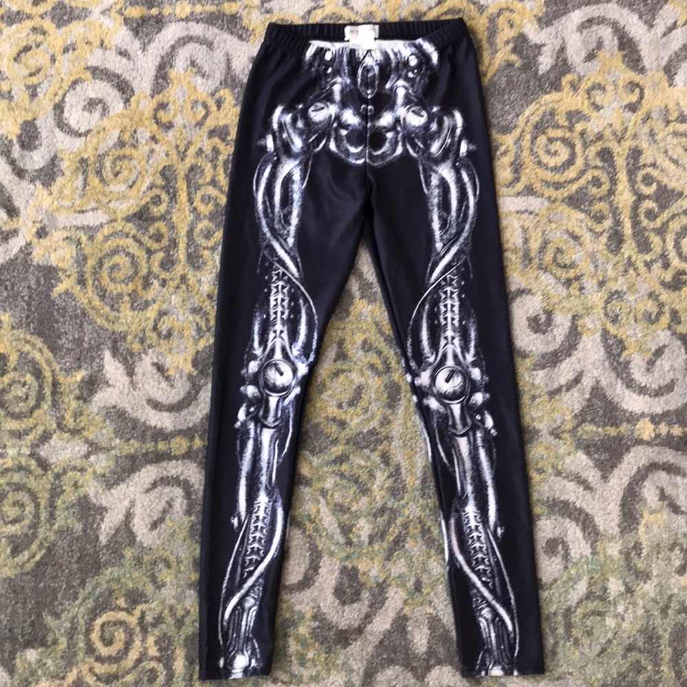 Skeleton leggings